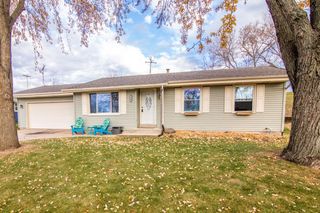 1509 Hillside LANE, Watertown, WI 53098