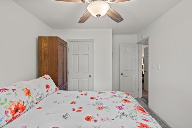 1804 N SOUTHEAST TRAILS, Columbia, MO 65202