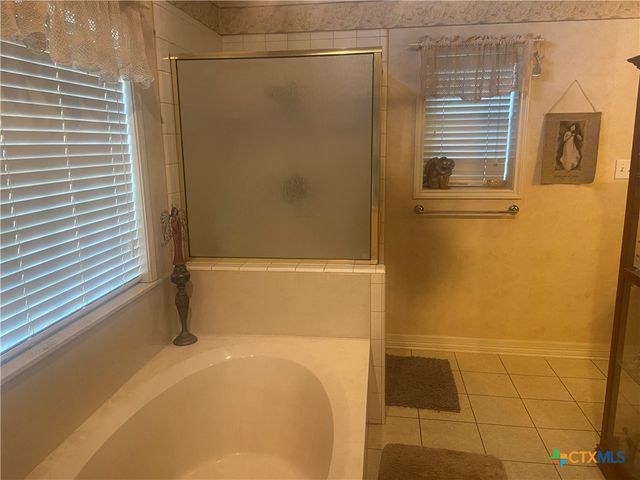 1002 Magnolia Street, Belton, TX 76513