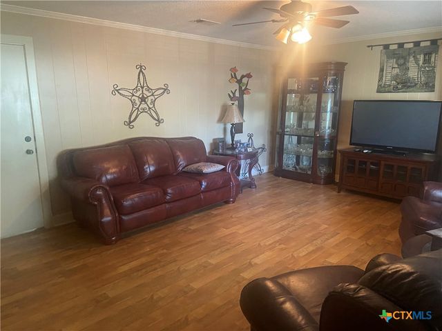 1002 Magnolia Street, Belton, TX 76513