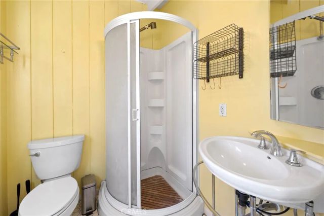 49570 Park Avenue, Morongo Valley, CA 92256