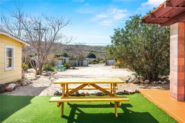 49570 Park Avenue, Morongo Valley, CA 92256