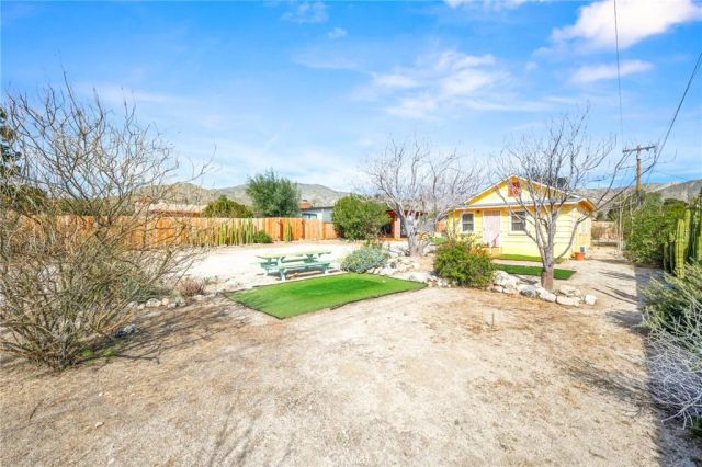 49570 Park Avenue, Morongo Valley, CA 92256