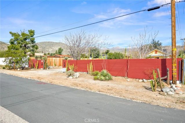 49570 Park Avenue, Morongo Valley, CA 92256