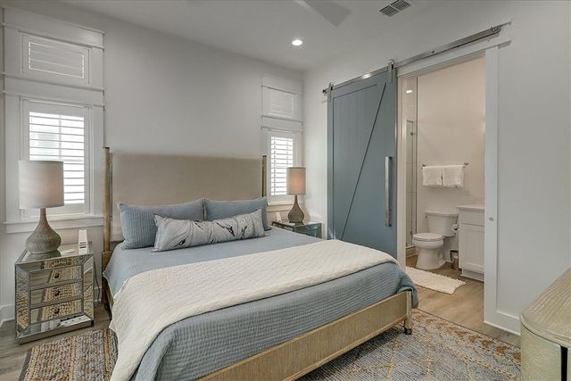 204 Round Road, Port Aransas, TX 78373