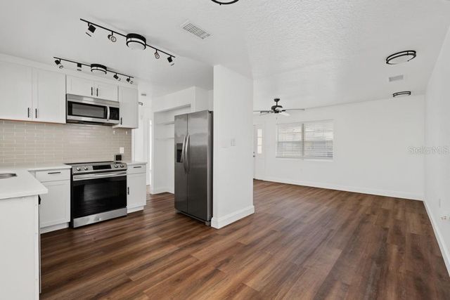 9517 MARLINTON LANE, Port Richey, FL 34668