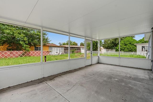 9517 MARLINTON LANE, Port Richey, FL 34668