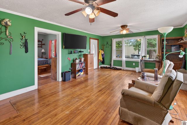 318 Brasher Rd, Kuttawa, KY 42055