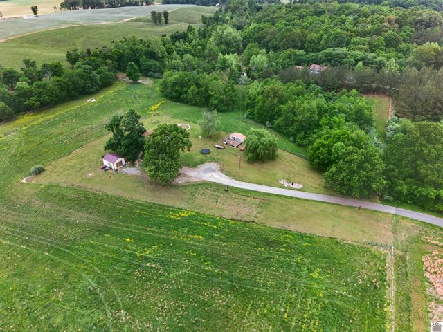 318 Brasher Rd, Kuttawa, KY 42055