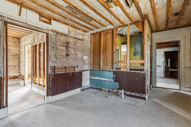 99 Depot Street, Hartford, VT 05001