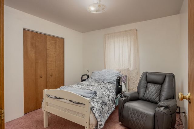 2048 SARA-LYNN ROAD, Fairbanks, AK 99712