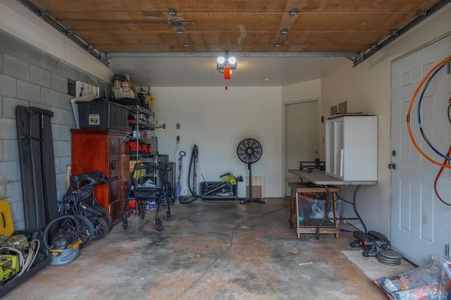 2048 SARA-LYNN ROAD, Fairbanks, AK 99712