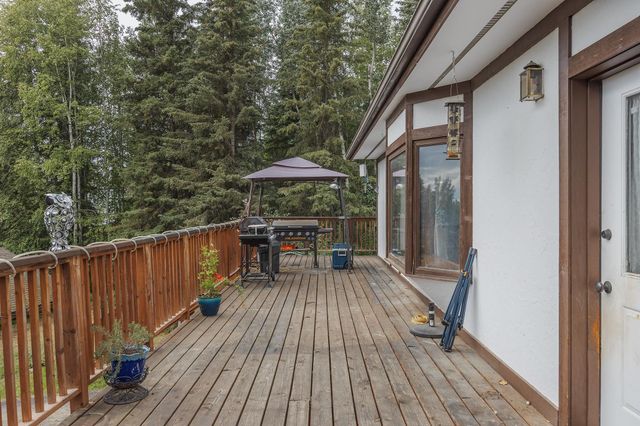 2048 SARA-LYNN ROAD, Fairbanks, AK 99712