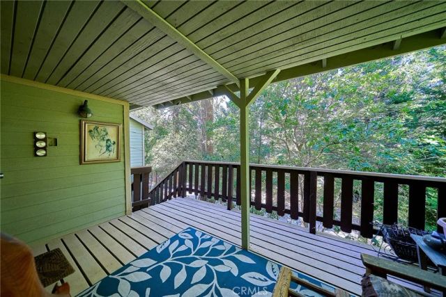 23891 Lakeview, Crestline, CA 92325