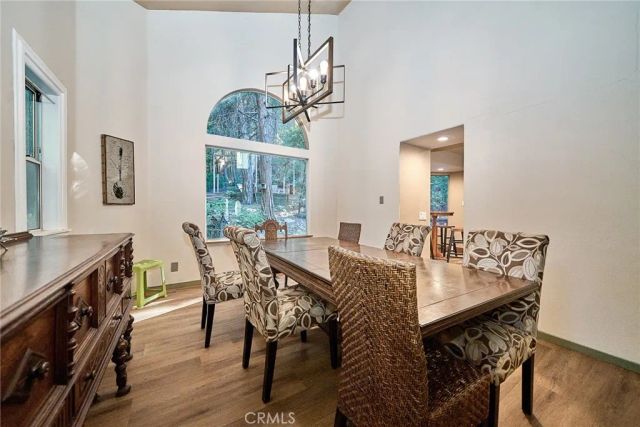 23891 Lakeview, Crestline, CA 92325