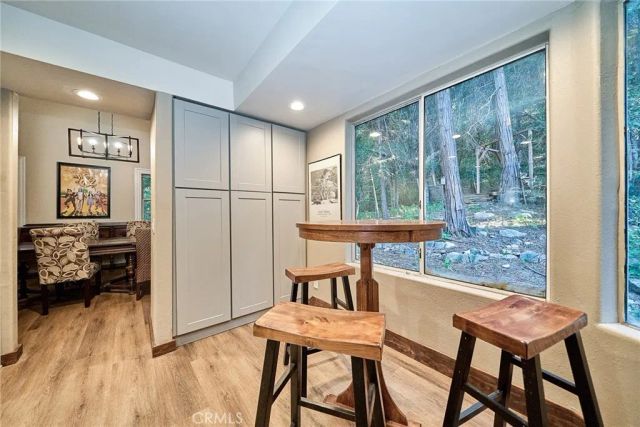 23891 Lakeview, Crestline, CA 92325