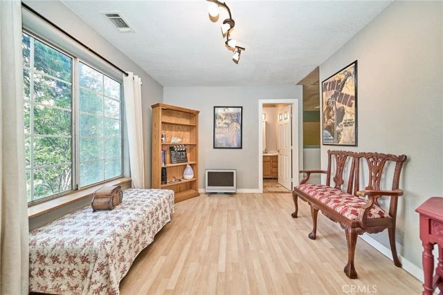 23891 Lakeview, Crestline, CA 92325