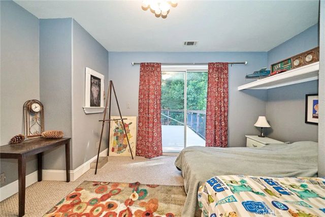 23891 Lakeview, Crestline, CA 92325