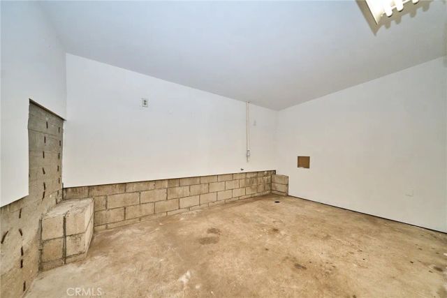 23891 Lakeview, Crestline, CA 92325