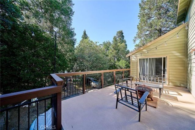 23891 Lakeview, Crestline, CA 92325