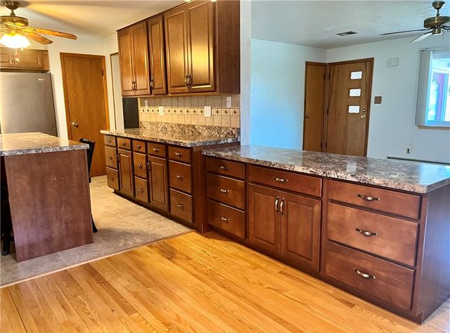 3911 Hickory Hill Rd, Murrysville, PA 15668