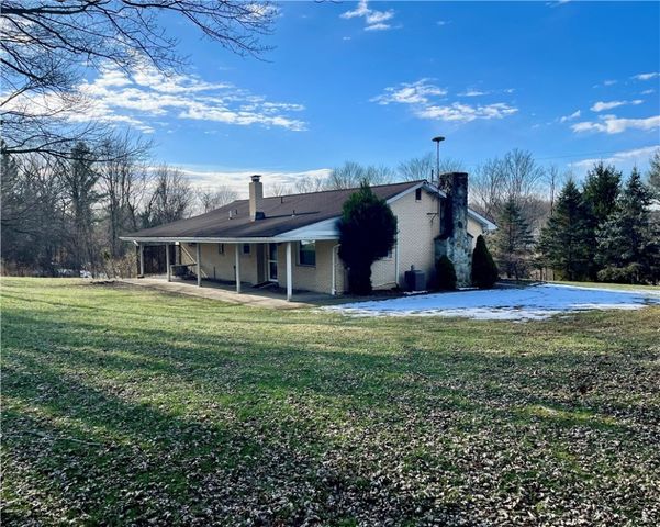 3911 Hickory Hill Rd, Murrysville, PA 15668
