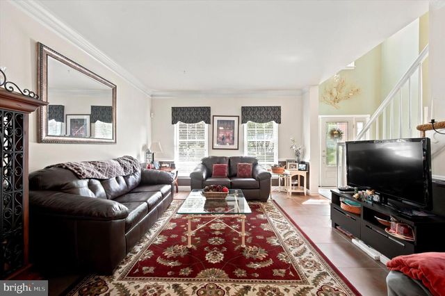 100 LINDA CIR, Downingtown, PA 19335