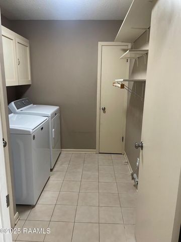 107 Papwood Circle, Lafayette, LA 70503