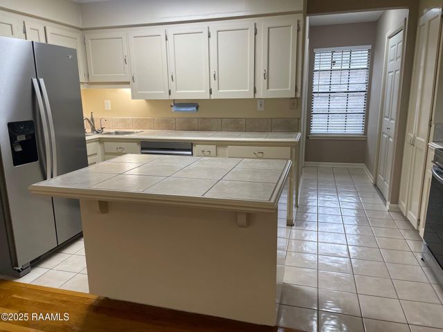 107 Papwood Circle, Lafayette, LA 70503