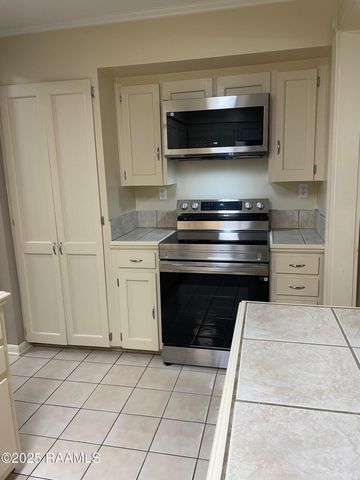 107 Papwood Circle, Lafayette, LA 70503