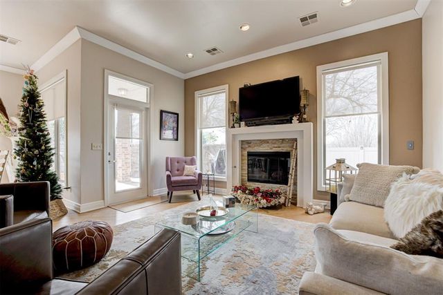 17805 Griffin Gate Drive, Edmond, OK 73012