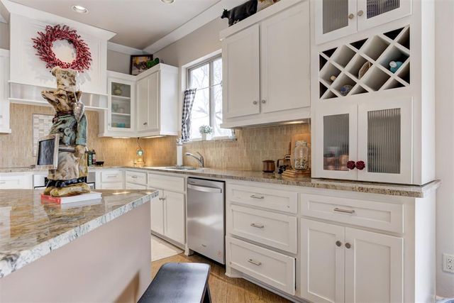 17805 Griffin Gate Drive, Edmond, OK 73012