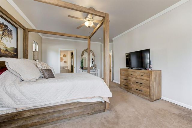 17805 Griffin Gate Drive, Edmond, OK 73012