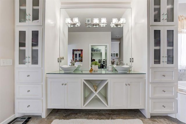 17805 Griffin Gate Drive, Edmond, OK 73012