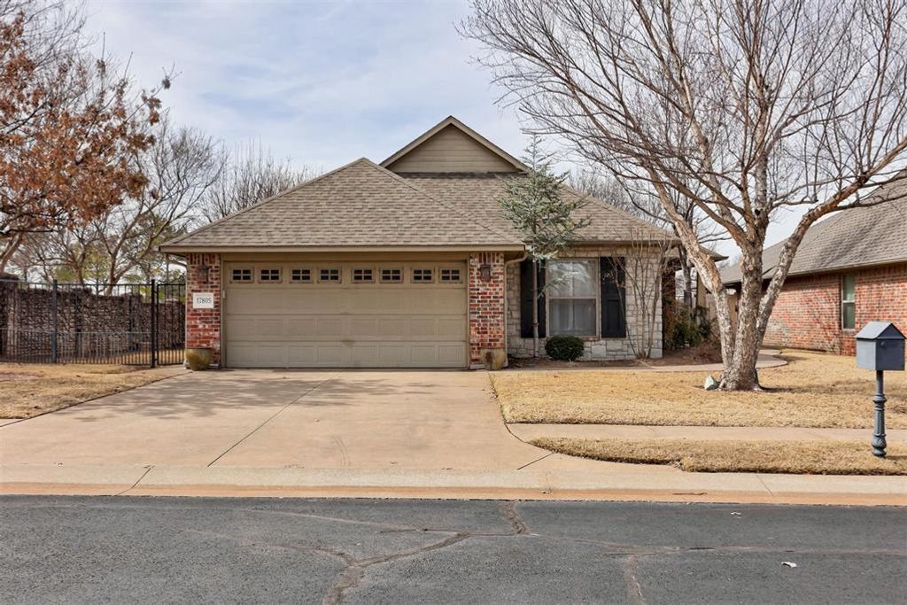 17805 Griffin Gate Drive, Edmond, OK 73012