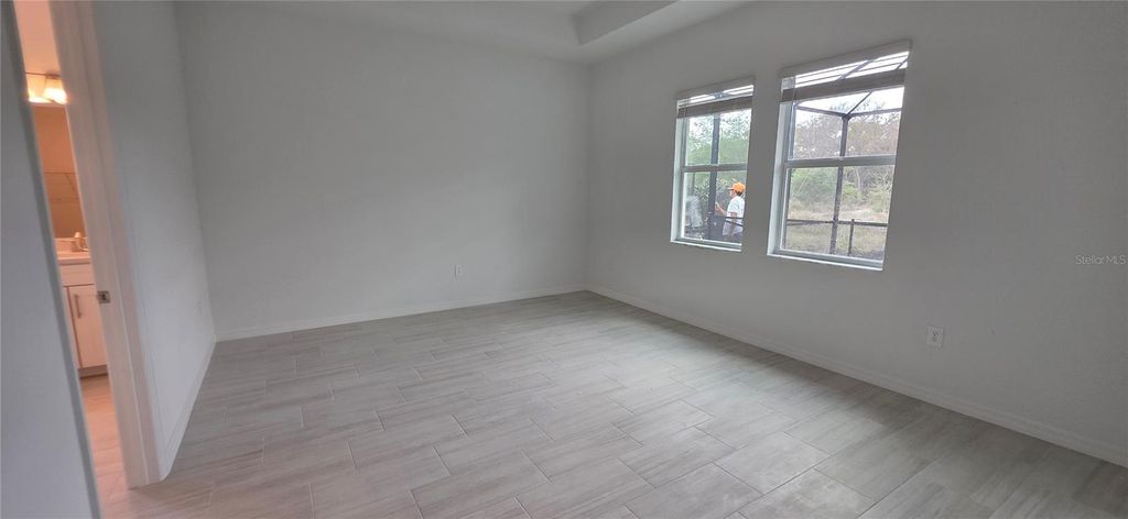 Image 5 of property listing at 19127 SCALLOP LOOP, Bradenton, FL 34211