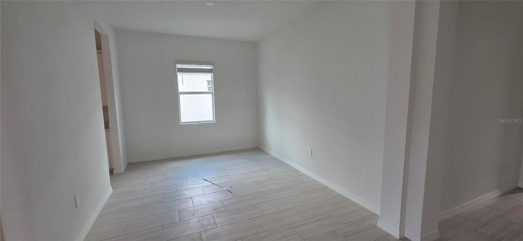 Image 7 of property listing at 19127 SCALLOP LOOP, Bradenton, FL 34211