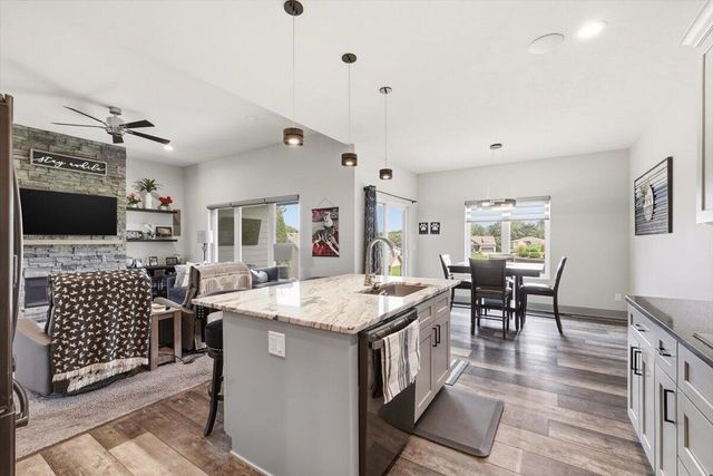 1759 SYCAMORE Street, Council Bluffs, IA 51503