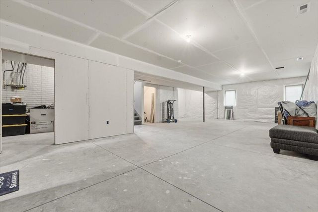 1759 SYCAMORE Street, Council Bluffs, IA 51503