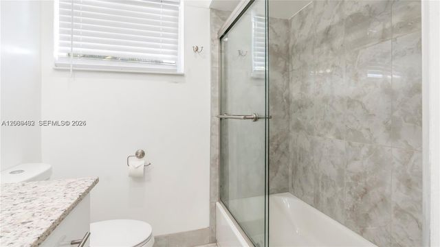 5211 NE 17th Avenue, Fort Lauderdale, FL 33334