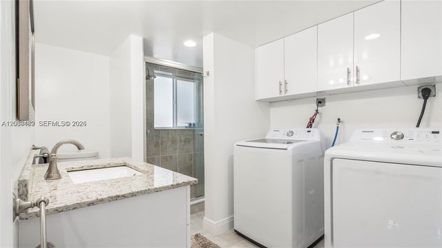 5211 NE 17th Avenue, Fort Lauderdale, FL 33334