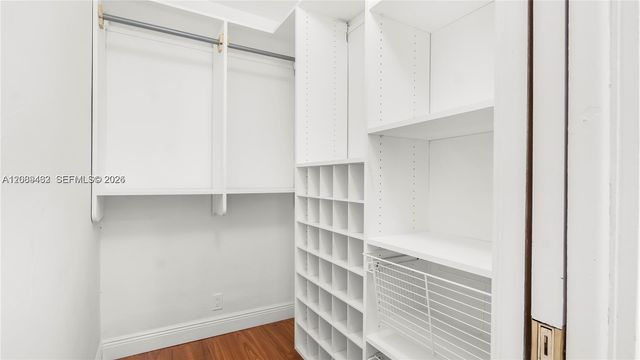 5211 NE 17th Avenue, Fort Lauderdale, FL 33334