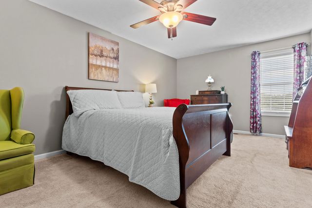 136 Sturbridge Lane, Winchester, KY 40391