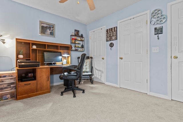 136 Sturbridge Lane, Winchester, KY 40391