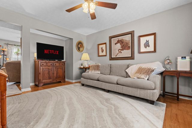 136 Sturbridge Lane, Winchester, KY 40391