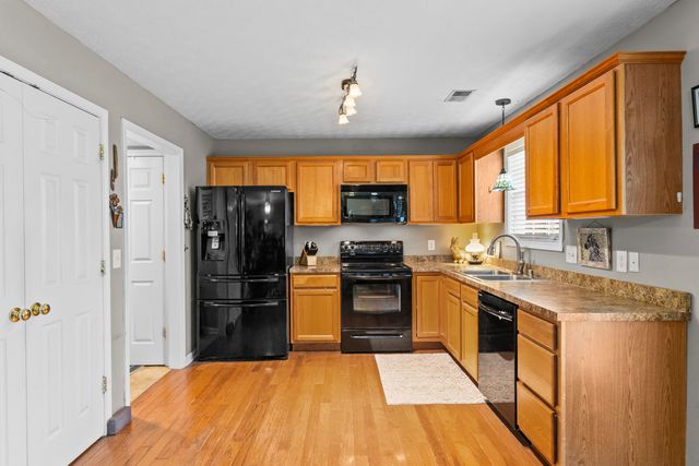 136 Sturbridge Lane, Winchester, KY 40391