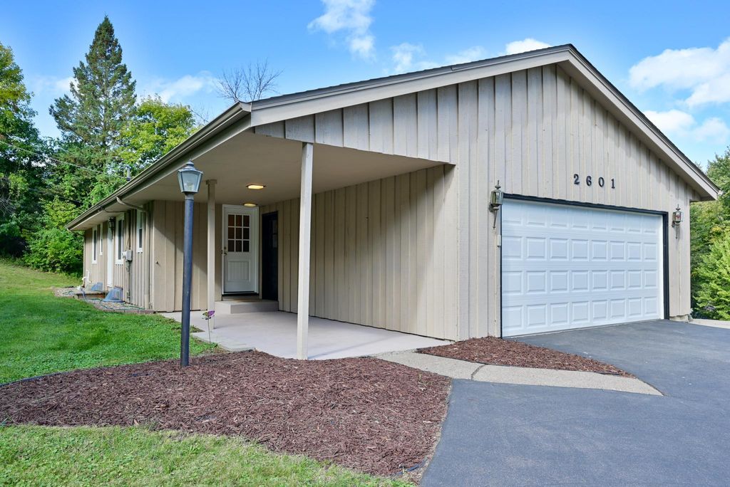 2601 Brookview Drive, Burnsville, MN 55337