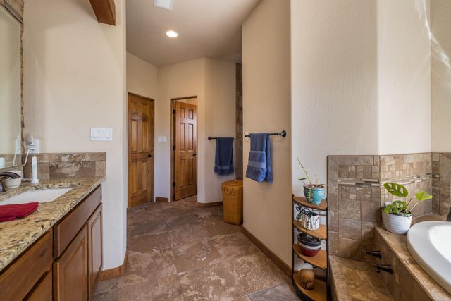 5 CREEKSIDE Court, Placitas, NM 87043