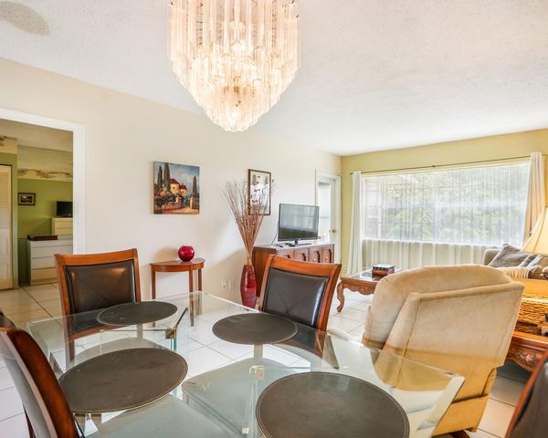 3400 NW 48th Ave 611, Lauderdale Lakes, FL 33319