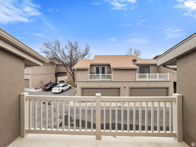 8732 S OAKWOOD PARK CR., Sandy, UT 84094